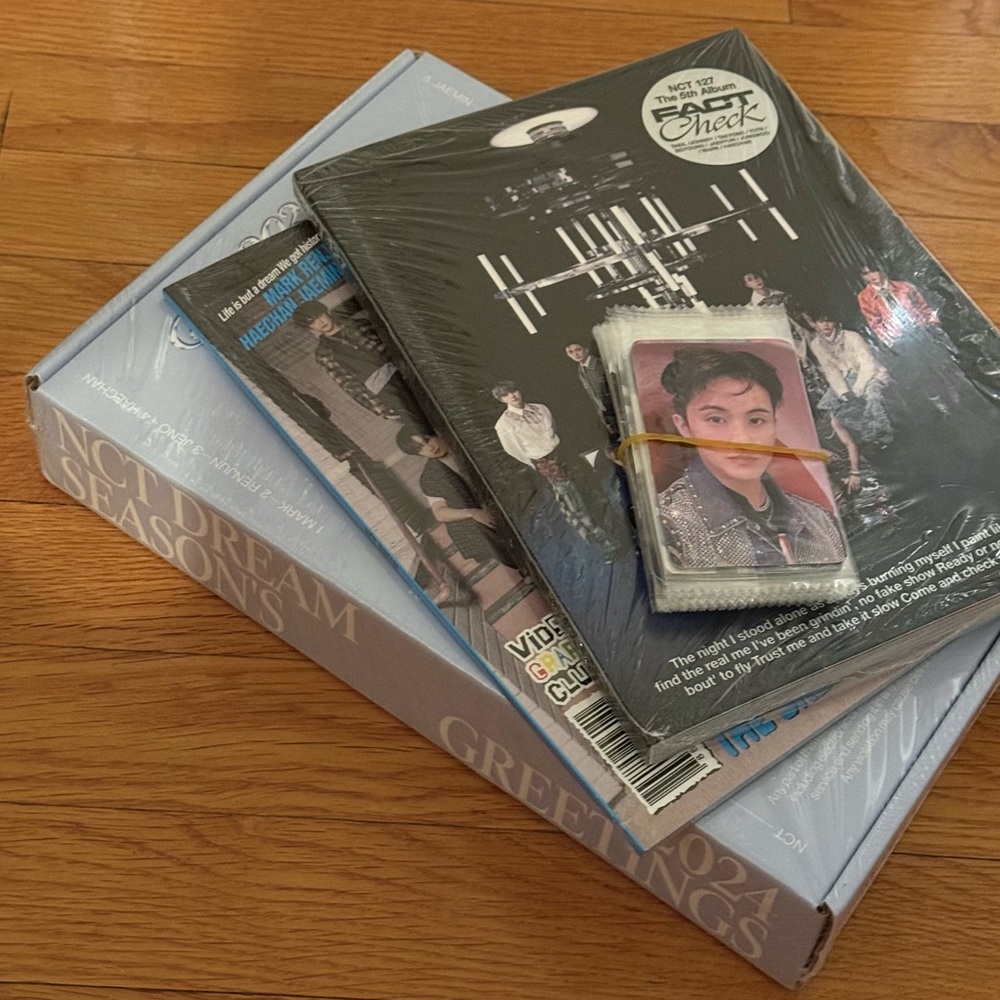 NCT Dream 2024 Season’s Greetings Album and Photocard